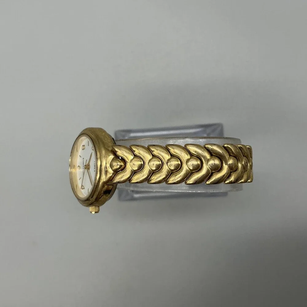 Timex Essentials Womens Watch 24mm Gold Tone Round Bracelet New Battery 7.5